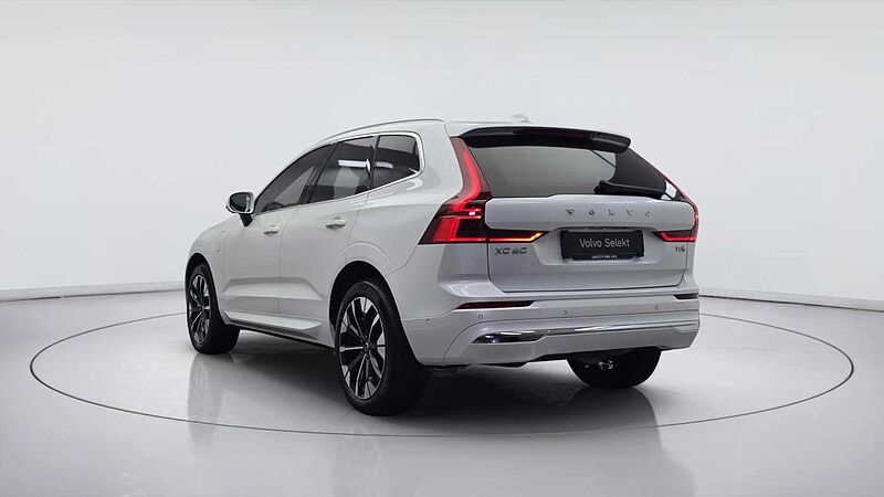 Volvo  Ultra, T8 AWD 플러그-인 하이브리드, 전기/가솔린, 브라이트