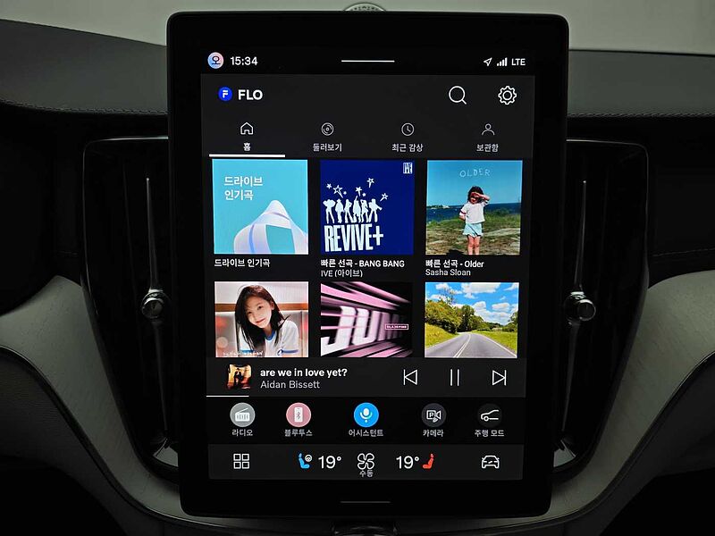 Volvo  Ultra, T8 AWD 플러그-인 하이브리드, 전기/가솔린, 브라이트