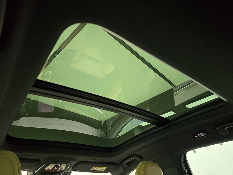 Volvo Ultimate, B5 mild hybrid, 가솔린, Bright