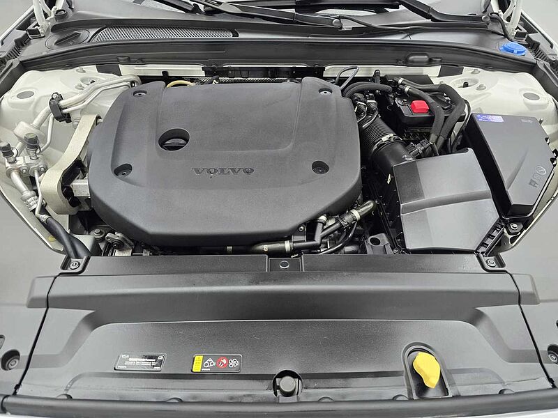 Volvo Ultimate, B5 mild hybrid, 가솔린, Bright