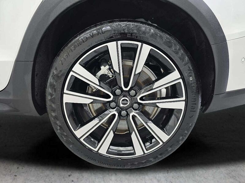 Volvo  B5 AWD Ultimate Bright