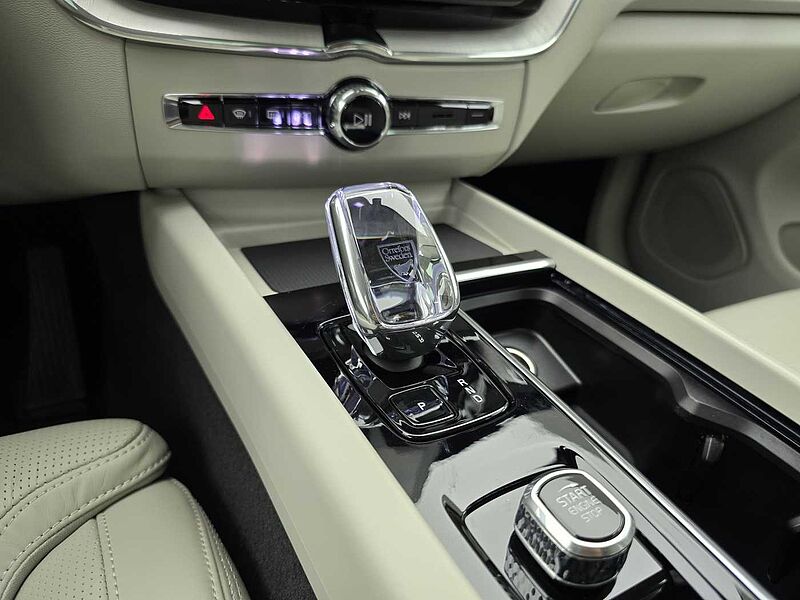 Volvo  Ultra, B5 AWD 마일드 하이브리드, 가솔린, 브라이트