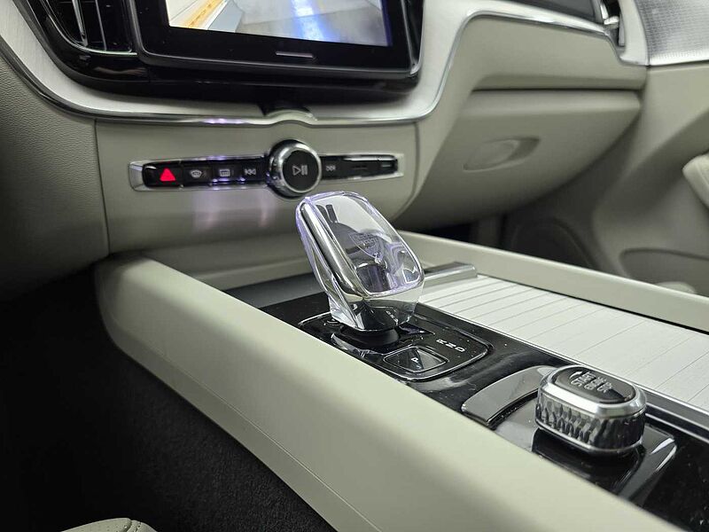 Volvo  Ultra, B5 AWD 마일드 하이브리드, 가솔린, 브라이트