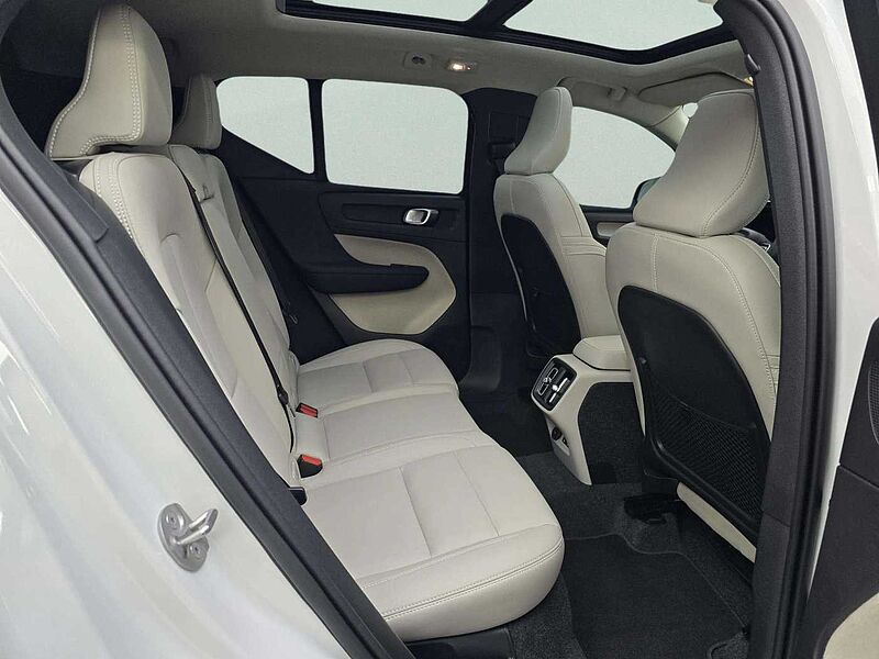 Volvo Ultra, B4 AWD 마일드 하이브리드, 가솔린, 브라이트