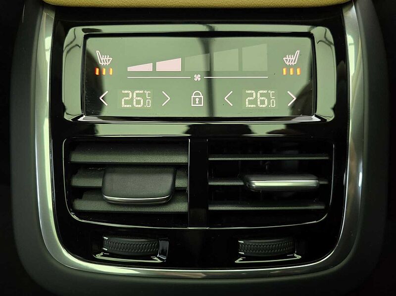 Volvo Ultra, B5 AWD 마일드 하이브리드, 가솔린, 브라이트