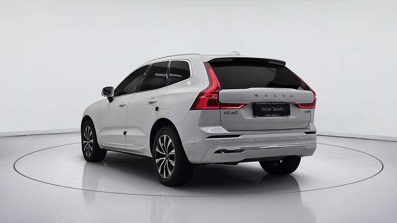 Volvo Ultimate, B5 AWD mild hybrid, 가솔린, Bright