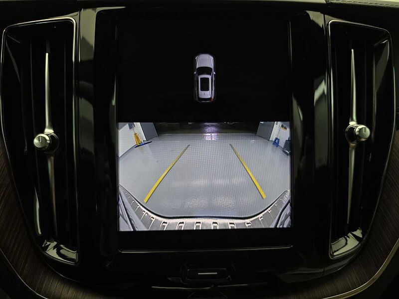 Volvo Ultimate, B5 AWD mild hybrid, 가솔린, Bright