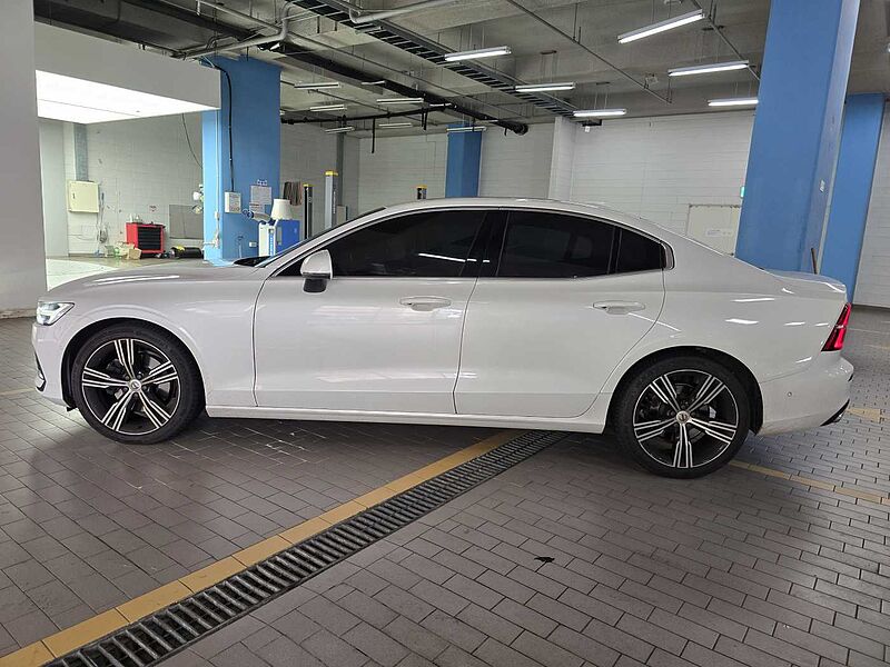 Volvo  Inscription, B5 mild hybrid