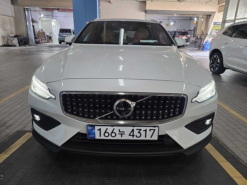 Volvo  Ultra, B5 AWD 마일드 하이브리드, 가솔린, 브라이트