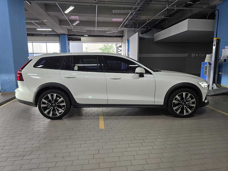 Volvo Ultra, B5 AWD 마일드 하이브리드, 가솔린, 브라이트