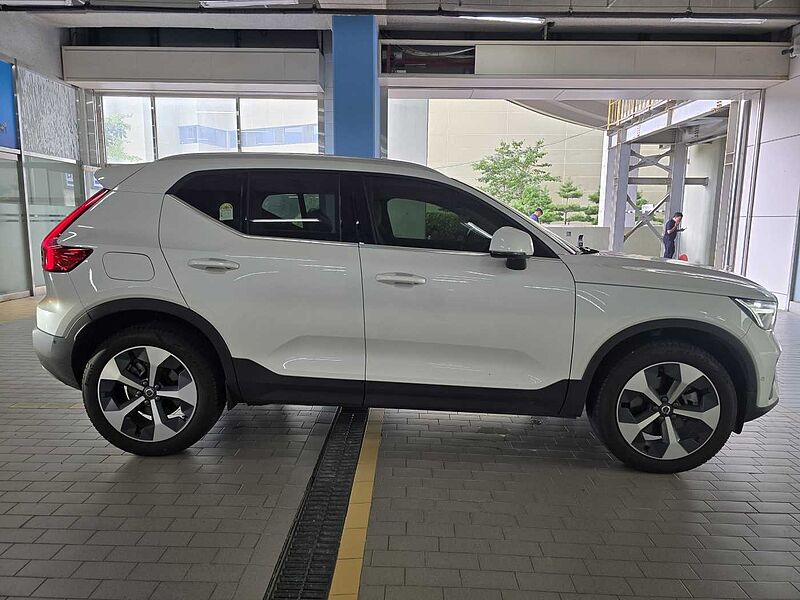 Volvo  Ultra, B4 AWD 마일드 하이브리드, 가솔린, 브라이트