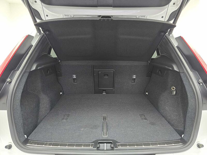 Volvo Ultra, B4 AWD 마일드 하이브리드, 가솔린, 브라이트