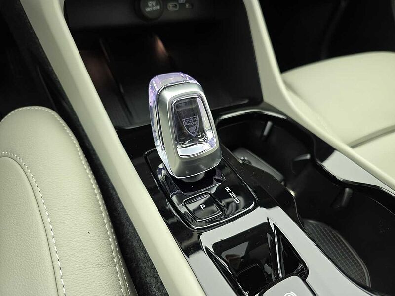 Volvo Ultra, B4 AWD 마일드 하이브리드, 가솔린, 브라이트