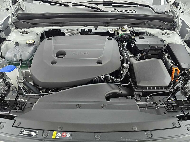 Volvo Ultra, B4 AWD 마일드 하이브리드, 가솔린, 브라이트