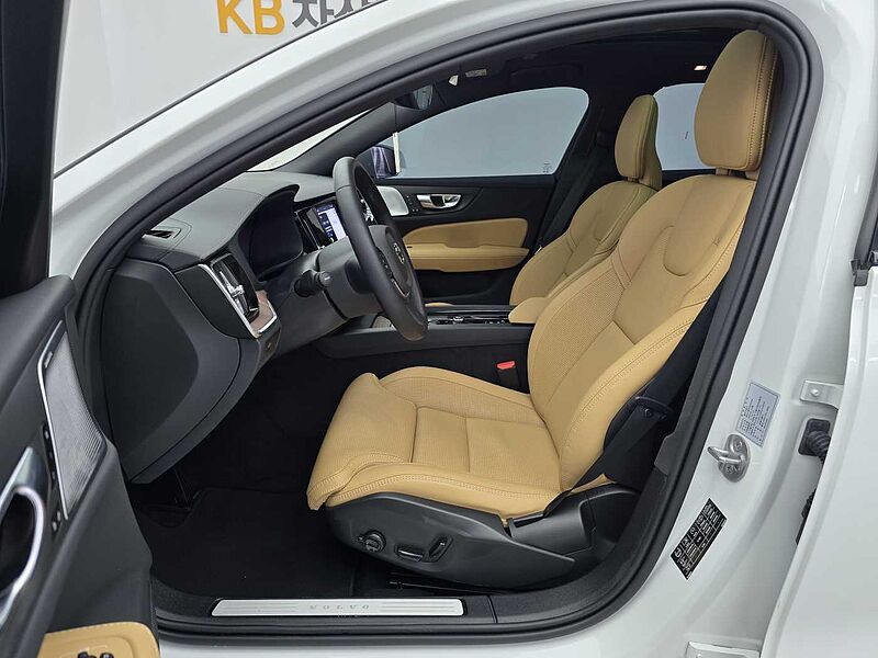 Volvo Ultra, B5 AWD 마일드 하이브리드, 가솔린, 브라이트