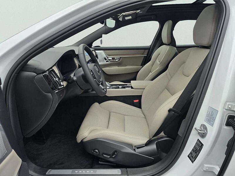 Volvo Ultra, B5 마일드 하이브리드, 가솔린, 브라이트