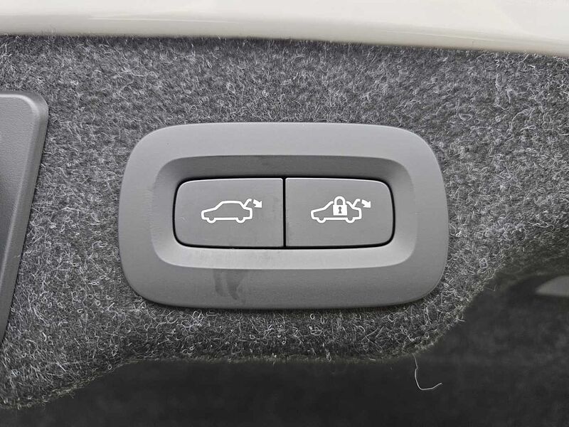 Volvo Ultra, B5 마일드 하이브리드, 가솔린, 브라이트