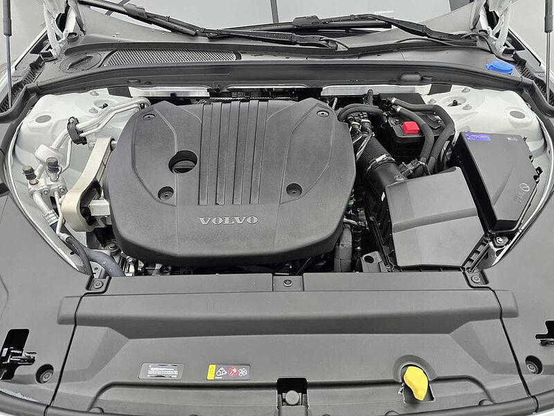 Volvo Ultra, B5 마일드 하이브리드, 가솔린, 브라이트