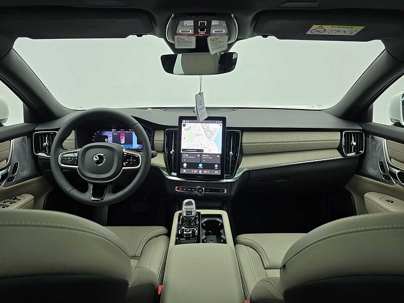 Volvo Ultra, B5 마일드 하이브리드, 가솔린, 브라이트