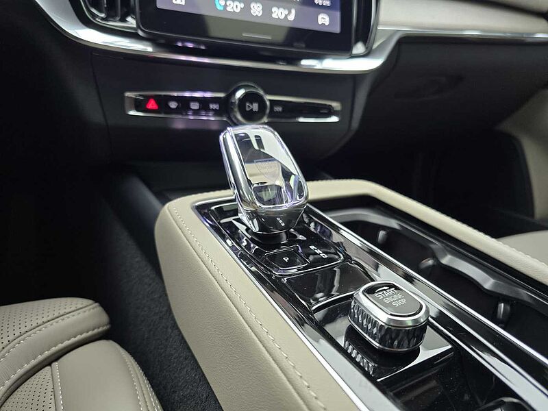 Volvo  Ultra, B5 마일드 하이브리드, 가솔린, 다크