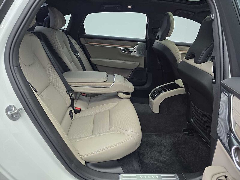 Volvo Ultra, B5 마일드 하이브리드, 가솔린, 브라이트