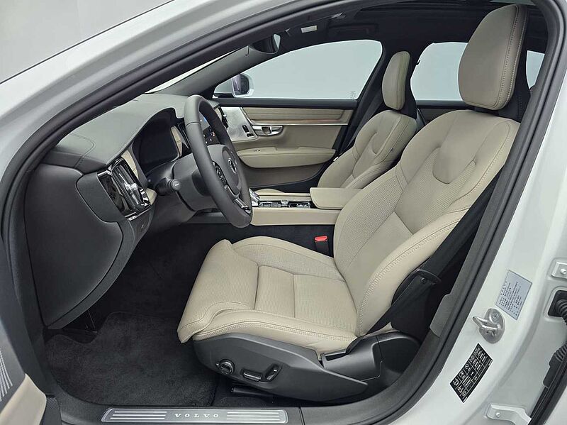 Volvo Ultra, B5 마일드 하이브리드, 가솔린, 브라이트