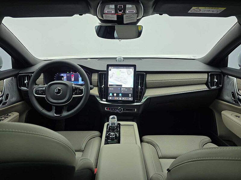 Volvo Ultra, B5 마일드 하이브리드, 가솔린, 브라이트