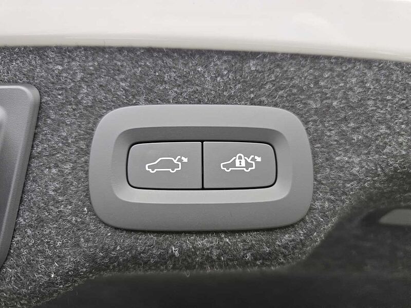 Volvo Ultra, B5 마일드 하이브리드, 가솔린, 브라이트