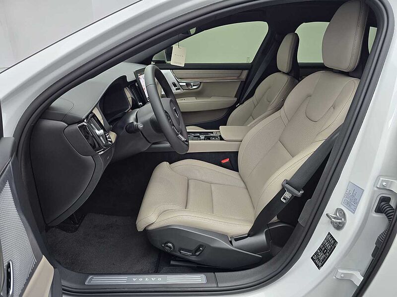Volvo Ultra, B5 마일드 하이브리드, 가솔린, 브라이트