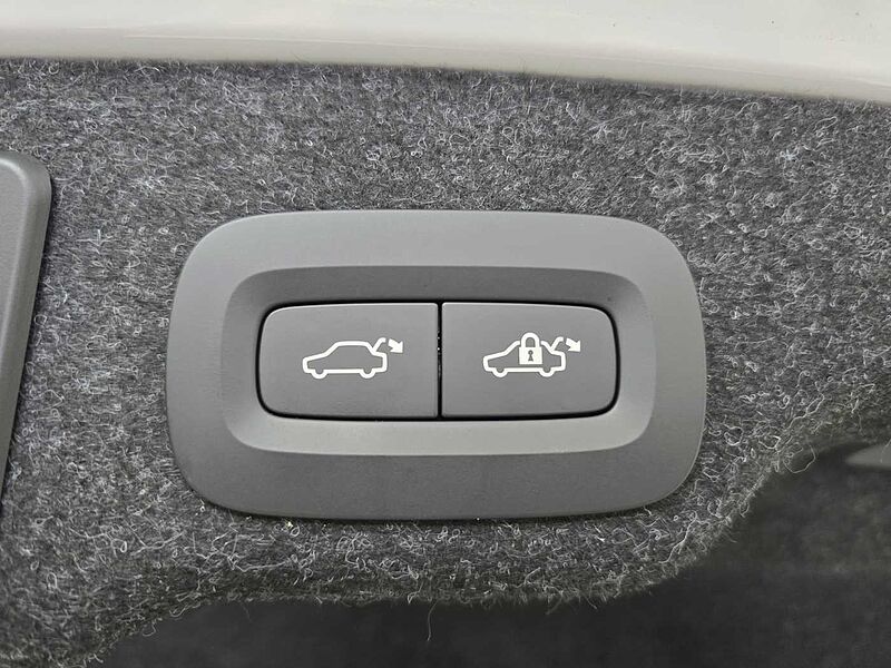Volvo Ultra, B5 마일드 하이브리드, 가솔린, 브라이트