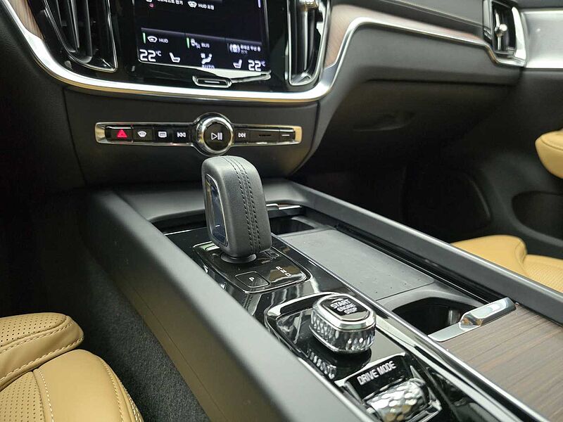 Volvo Cross Country Pro, B5 AWD (250 hp) aut