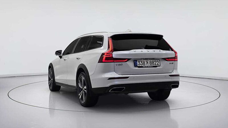 Volvo Cross Country Pro, B5 AWD (250 hp) aut