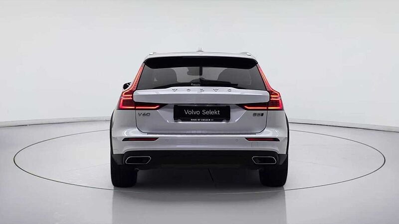 Volvo Cross Country Pro, B5 AWD (250 hp) aut