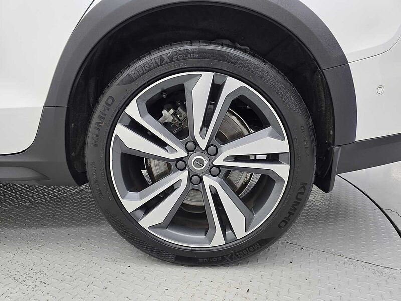 Volvo Cross Country Pro, B5 AWD (250 hp) aut