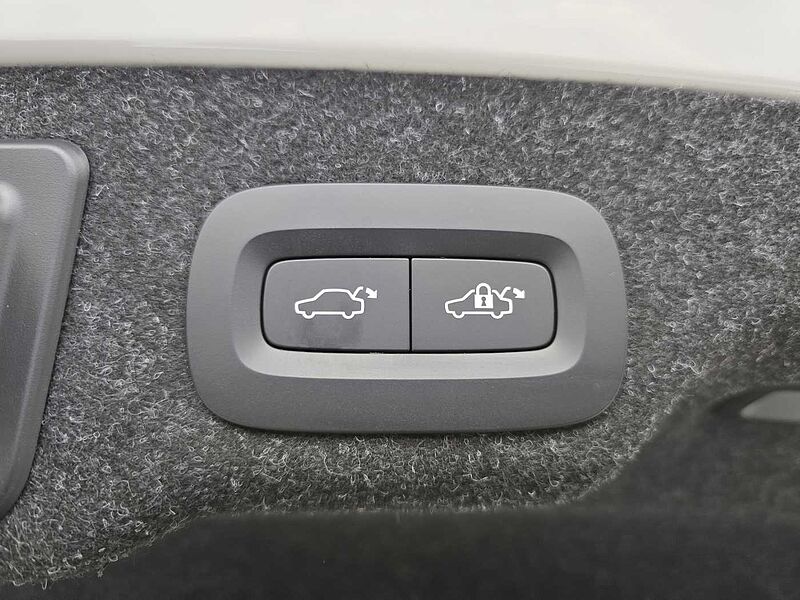 Volvo  Ultra, B5 마일드 하이브리드, 가솔린, 브라이트
