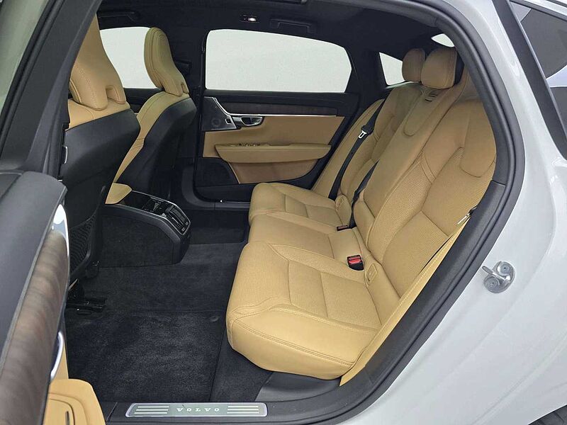 Volvo Ultimate, B6 AWD 마일드 하이브리드, 가솔린, 브라이트