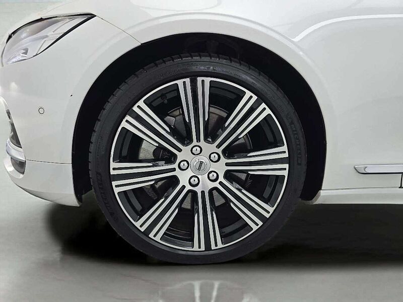 Volvo Ultimate, B6 AWD 마일드 하이브리드, 가솔린, 브라이트