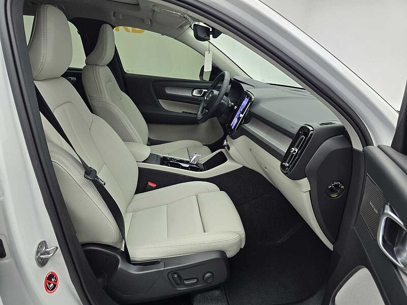 Volvo  Ultra, B4 AWD 마일드 하이브리드, 가솔린, 다크