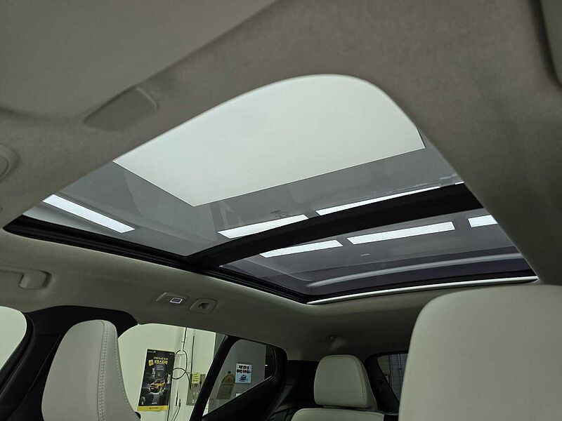 Volvo  Ultra, B4 AWD 마일드 하이브리드, 가솔린, 다크