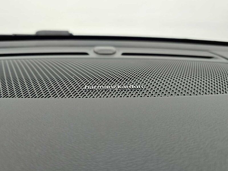 Volvo  Inscription, B4 AWD Momentum