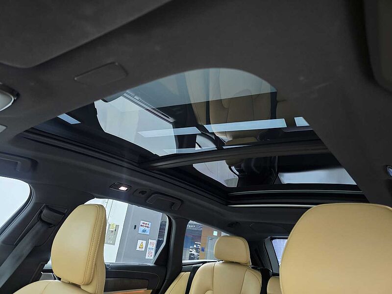Volvo Pro, B5 AWD mild hybrid