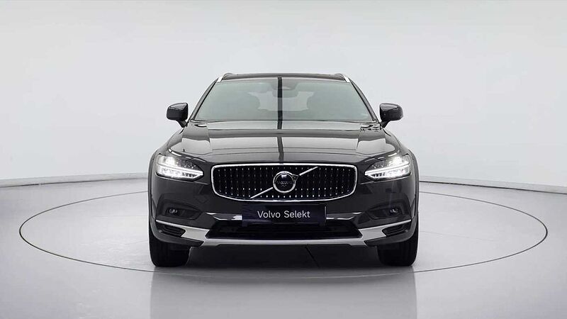 Volvo Pro, B5 AWD mild hybrid