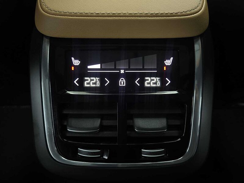 Volvo Pro, B5 AWD mild hybrid
