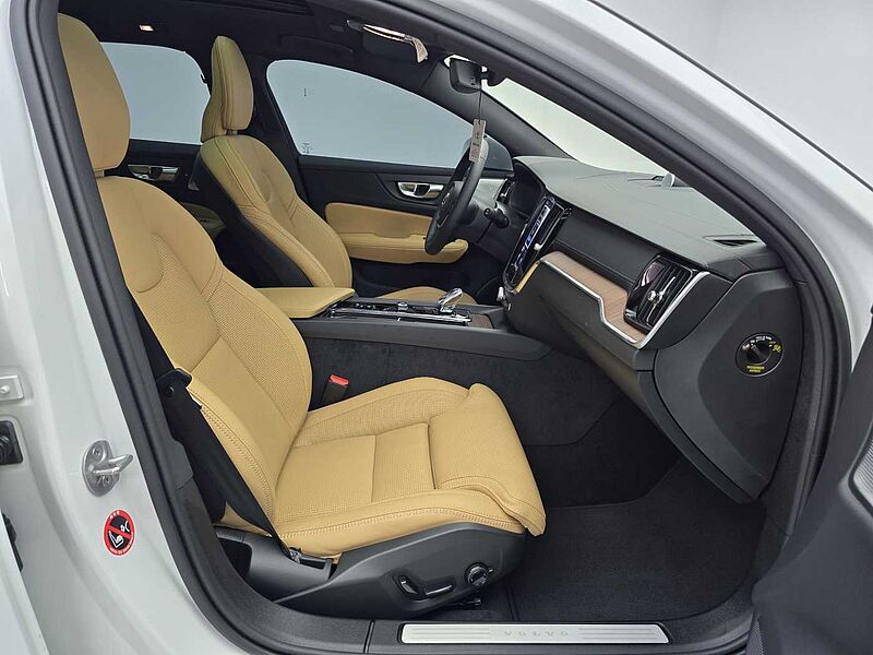 Volvo  Ultra, B5 AWD 마일드 하이브리드, 가솔린, 브라이트