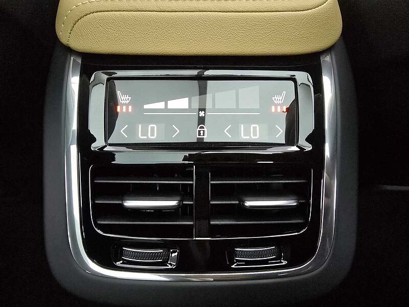 Volvo  Ultra, B5 AWD 마일드 하이브리드, 가솔린, 브라이트