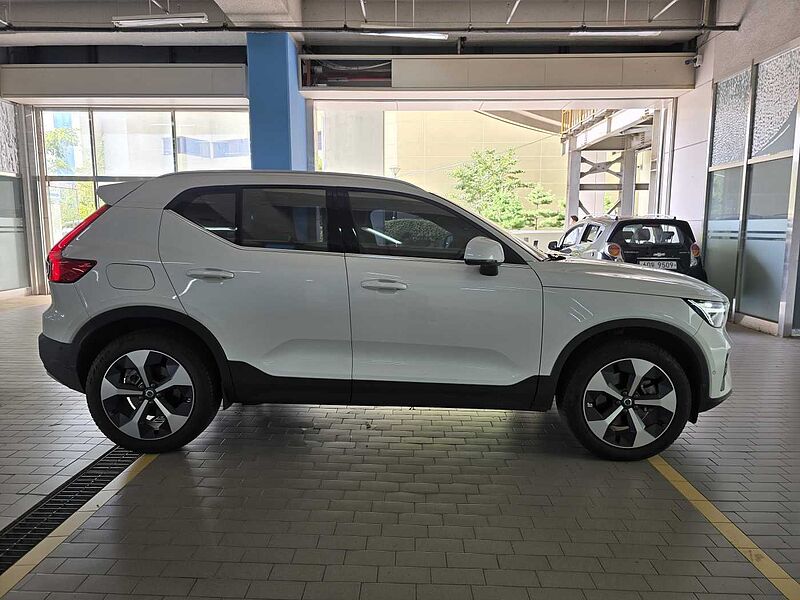 Volvo Ultra, B4 AWD 마일드 하이브리드, 가솔린, 브라이트