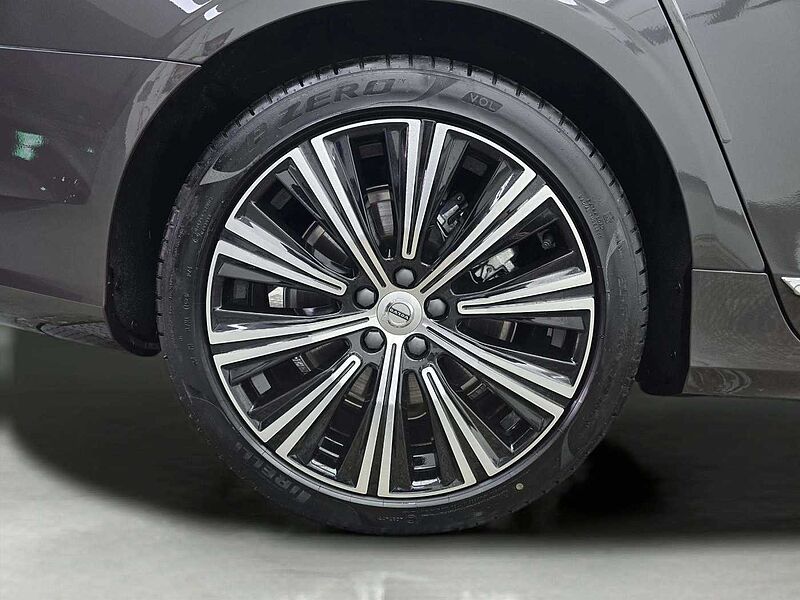 Volvo  Ultimate, B5 mild hybrid, 가솔린, Bright