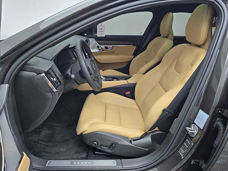 Volvo  Ultimate, B5 mild hybrid, 가솔린, Bright