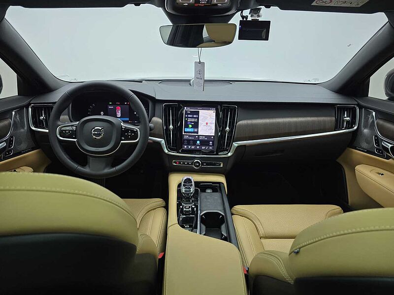 Volvo  Ultimate, B5 mild hybrid, 가솔린, Bright