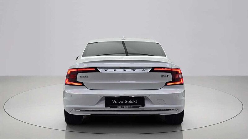 Volvo Ultimate, B6 AWD mild hybrid, 가솔린, Bright